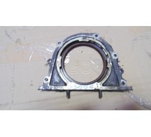Крышка коленвала Nissan Almera N16 2000-2006