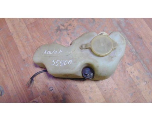 Бачок омывателя Opel Kadett E 1984-1994 (90181082)- купить на ➦ А50-Авторазбор по цене 1000.00р.. Отправка в регионы.