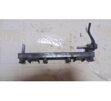 Рампа топливная (рейка) Nissan Almera N16 2000-2006