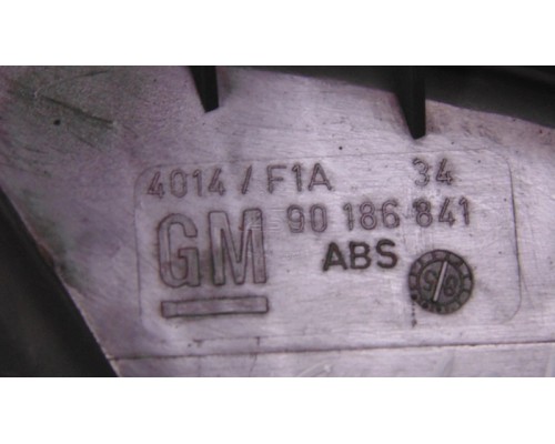 Решетка стеклоочистителя (планка под лобовое стекло) Opel Kadett E 1984-1994 (90186841)- купить на ➦ А50-Авторазбор по цене 600.00р.. Отправка в регионы.