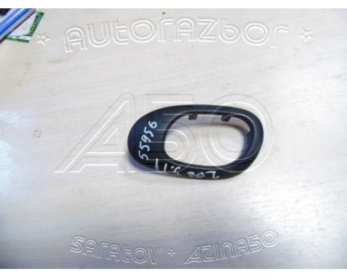 Накладка (кузов внутри) ручки внутренней Peugeot 206 1998-2012 (9628404977)- купить на ➦ А50-Авторазбор по цене 600.00р.. Отправка в регионы.