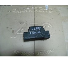 Крышка блока предохранителей Opel Astra H / Family 2004-2015