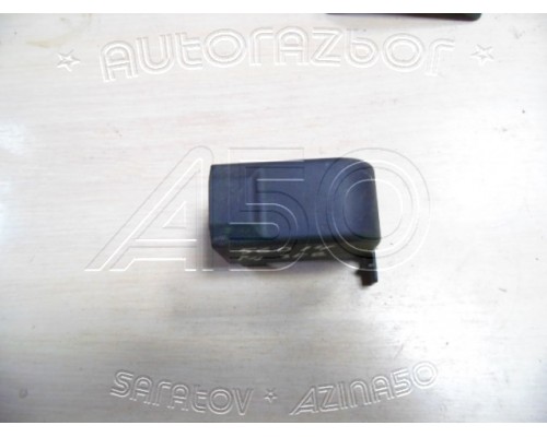 Крышка Peugeot 308 2007-2015 (9662945180)- купить на ➦ А50-Авторазбор по цене 600.00р.. Отправка в регионы.