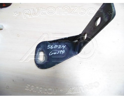 Кронштейн Toyota Land Cruiser (100) 1998-2007 (405022123R)- купить на ➦ А50-Авторазбор по цене 1500.00р.. Отправка в регионы.