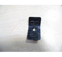 Кронштейн заднего сиденья Peugeot 308 2007-2015