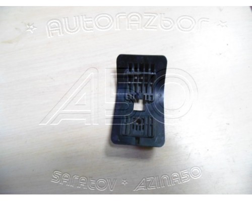 Кронштейн заднего сиденья Peugeot 308 2007-2015 (9684429877)- купить на ➦ А50-Авторазбор по цене 600.00р.. Отправка в регионы.