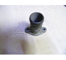 Фланец двигателя системы охлаждения Mitsubishi Outlander 2001-2006