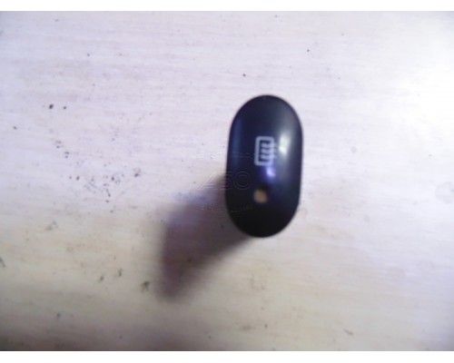 Кнопка обогрева заднего стекла Daewoo Nexia 1995-2016 (96168694)- купить на ➦ А50-Авторазбор по цене 500.00р.. Отправка в регионы.