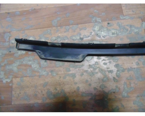 Водосток Toyota Corolla E120 2001-2006 (5575112071)- купить на ➦ А50-Авторазбор по цене 500.00р.. Отправка в регионы.