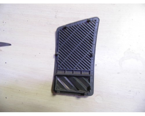 Решетка динамика Daewoo Nexia 1995-2016 (90181686)- купить на ➦ А50-Авторазбор по цене 500.00р.. Отправка в регионы.