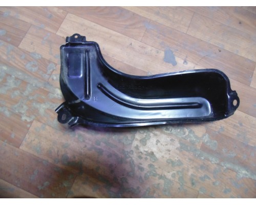 Кронштейн Toyota Corolla E120 2001-2006 ()- купить на ➦ А50-Авторазбор по цене 1000.00р.. Отправка в регионы.