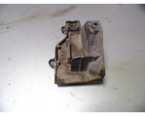 Кронштейн Citroen Berlingo B9 2008-2016 ()- купить на ➦ А50-Авторазбор по цене 1000.00р.. Отправка в регионы.