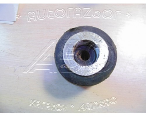 Опора кузова Land Rover Discovery III 2005-2009 (KVF500120)- купить на ➦ А50-Авторазбор по цене 1000.00р.. Отправка в регионы.