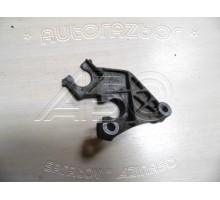 Кронштейн троса КПП Nissan X-Trail (T30) 2001-2007