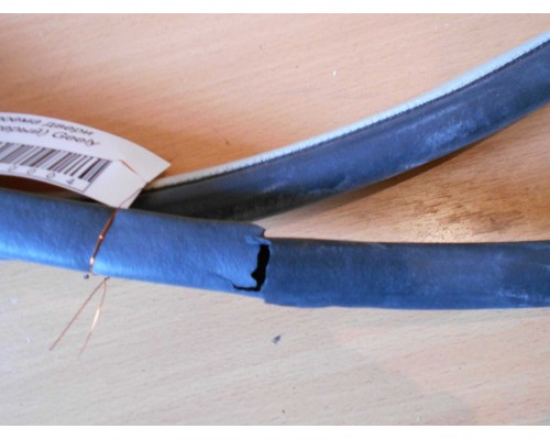 Уплотнитель (внутри) Geely FC (Vision) (1,07E+14)- купить на ➦ А50-Авторазбор по цене 250.00р.. Отправка в регионы.