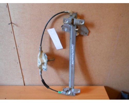 Стеклоподъёмник Mitsubishi Carisma (DA) 1995-1999 (MR100763)- купить на ➦ А50-Авторазбор по цене 300.00р.. Отправка в регионы.