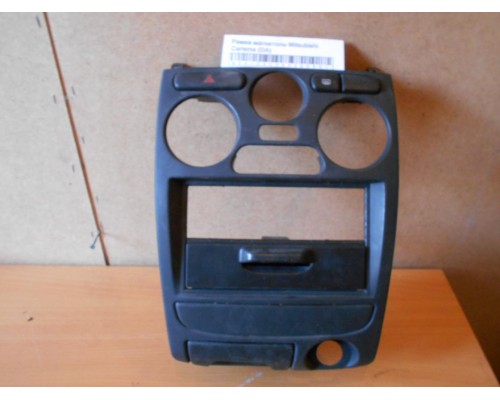 Рамка магнитолы Mitsubishi Carisma (DA) 1995-1999 (MR114041)- купить на ➦ А50-Авторазбор по цене 1300.00р.. Отправка в регионы.