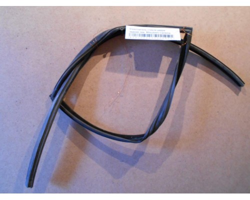 Уплотнитель двери Mitsubishi Carisma (DA) 1995-1999 (MR100743)- купить на ➦ А50-Авторазбор по цене 400.00р.. Отправка в регионы.