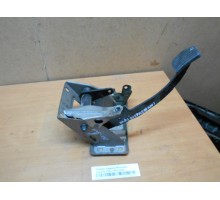 Педаль тормоза Mitsubishi Carisma (DA) 1995-1999