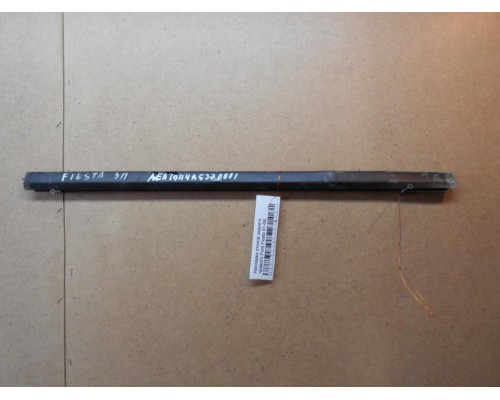 Накладка стекла заднего правого Ford Fiesta 2001-2008 (1374115)- купить на ➦ А50-Авторазбор по цене 600.00р.. Отправка в регионы.