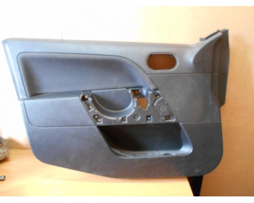 Обшивка двери передняя левая Ford Fiesta 2001-2008 (1530579)- купить на ➦ А50-Авторазбор по цене 1700.00р.. Отправка в регионы.