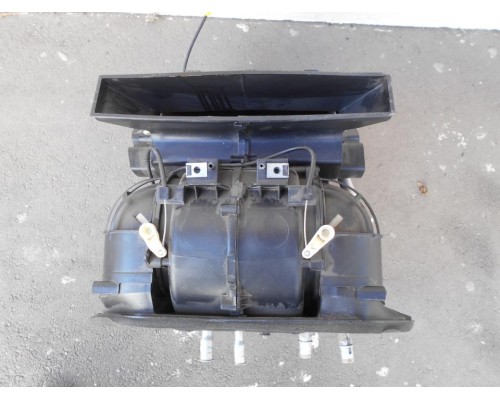 Корпус отопителя Ford Fiesta 2001-2008 (1526457)- купить на ➦ А50-Авторазбор по цене 3000.00р.. Отправка в регионы.