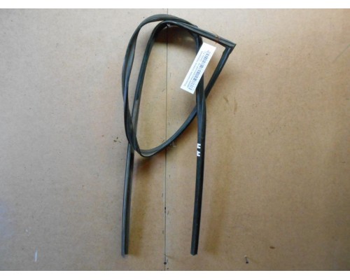 Уплотнитель стекла передней двери внутренний Geely FC (Vision) (1,07E+11)- купить на ➦ А50-Авторазбор по цене 350.00р.. Отправка в регионы.