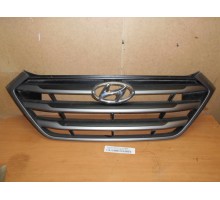Решетка радиатора Hyundai Tucson III 2015>