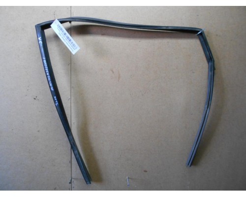 Уплотнитель стекла задней двери внутренний Nissan Teana (J32) 2008-2013 (82331JN21A)- купить на ➦ А50-Авторазбор по цене 500.00р.. Отправка в регионы.