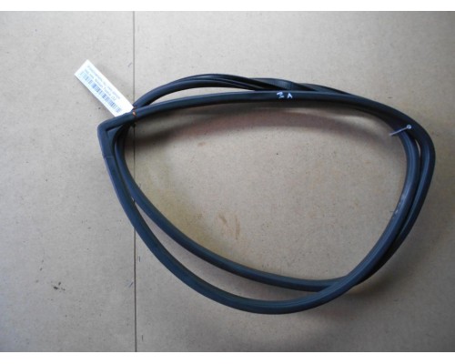 Уплотнитель (наружный) Nissan Teana (J32) 2008-2013 (76924JN20B)- купить на ➦ А50-Авторазбор по цене 500.00р.. Отправка в регионы.