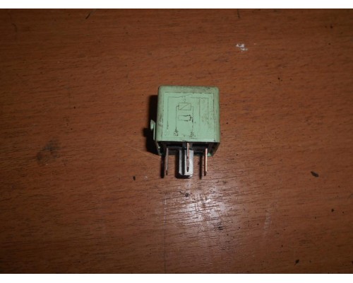 Реле BMW 3-серия E46 1998-2005 (61368373700)- купить на ➦ А50-Авторазбор по цене 200.00р.. Отправка в регионы.