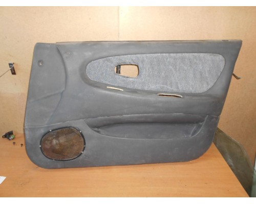 Обшивка двери передняя правая Mitsubishi Lancer VI 1991-2000 ()- купить на ➦ А50-Авторазбор по цене 600.00р.. Отправка в регионы.