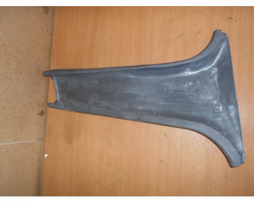 Обшивка стойки Mitsubishi Lancer VI 1991-2000 ()- купить на ➦ А50-Авторазбор по цене 300.00р.. Отправка в регионы.