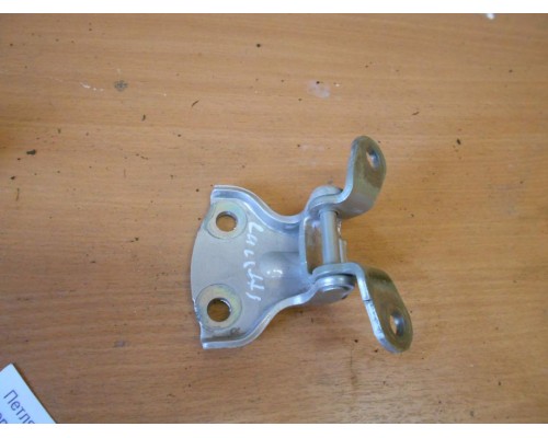 Петля двери задней левой верхняя Chevrolet Lacetti 2004-2012 (96983381)- купить на ➦ А50-Авторазбор по цене 400.00р.. Отправка в регионы.