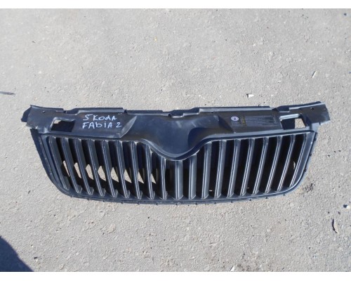 Решетка радиатора Skoda Fabia MK1 1999-2006 (5J0853668C)- купить на ➦ А50-Авторазбор по цене 1500.00р.. Отправка в регионы.