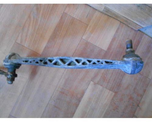 Стойка заднего стабилизатора Chevrolet Lacetti 2004-2012 (96561754)- купить на ➦ А50-Авторазбор по цене 200.00р.. Отправка в регионы.