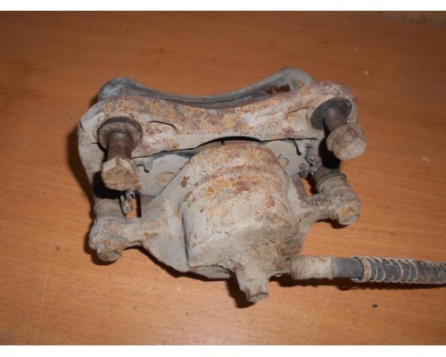 Суппорт Hyundai Sonata III 1993-1998 (5818034A20)- купить на ➦ А50-Авторазбор по цене 1000.00р.. Отправка в регионы.