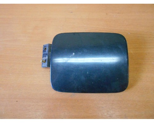 Лючок бензобака Hyundai Sonata III 1993-1998 (6951034000)- купить на ➦ А50-Авторазбор по цене 300.00р.. Отправка в регионы.