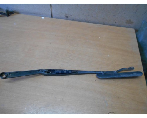 Поводки дворников передние левая/правая Hyundai Sonata III 1993-1998 (9832034000)- купить на ➦ А50-Авторазбор по цене 300.00р.. Отправка в регионы.