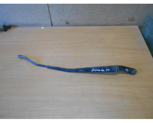 Поводки дворников передние левая/правая Hyundai Sonata III 1993-1998 (9832034000)- купить на ➦ А50-Авторазбор по цене 300.00р.. Отправка в регионы.