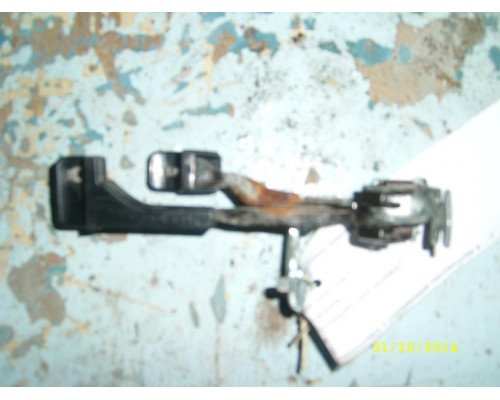 Ручка открывания лючка бензобака Mitsubishi Lancer (CS/Classic) 2003-2006 (MB626615)- купить на ➦ А50-Авторазбор по цене 150.00р.. Отправка в регионы.