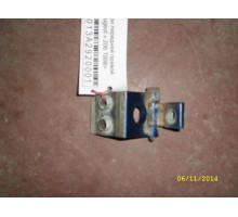 Петля двери передней правой нижняя Peugeot 206 1998-2012