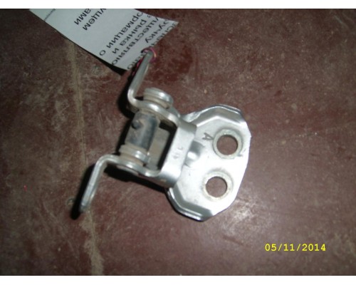 Петля двери задней левой нижняя Ford Fusion 2002-2012 (1518399)- купить на ➦ А50-Авторазбор по цене 200.00р.. Отправка в регионы.