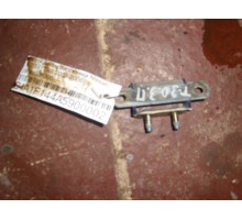 Петля двери багажника Nissan X-Trail (T30) 2001-2007