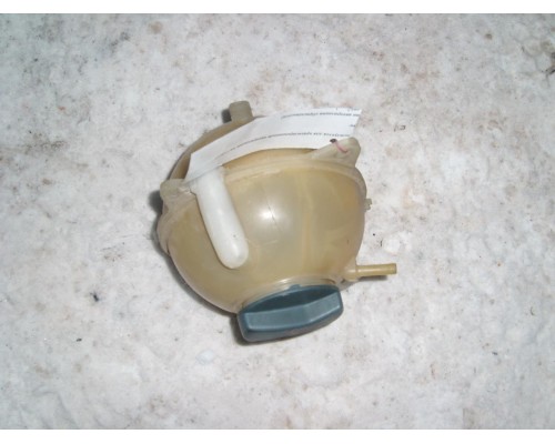 Бачок расширительный Volkswagen Golf IV/Bora 1997-2005 (1J0121403B)- купить на ➦ А50-Авторазбор по цене 400.00р.. Отправка в регионы.