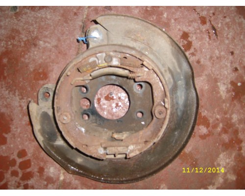 Щит опорный Mitsubishi Lancer (CS/Classic) 2003-2006 (MR569389)- купить на ➦ А50-Авторазбор по цене 1700.00р.. Отправка в регионы.