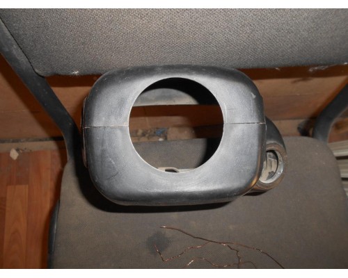 Кожух рулевой колонки Hyundai Elantra II J2, J3 1995-2000 (8485029000)- купить на ➦ А50-Авторазбор по цене 500.00р.. Отправка в регионы.