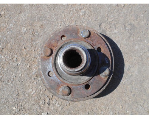 Ступица Hyundai Elantra II J2, J3 1995-2000 (5175029000)- купить на ➦ А50-Авторазбор по цене 800.00р.. Отправка в регионы.