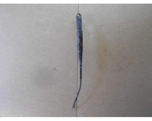 Поводки дворников передние левая/правая Hyundai Elantra II J2, J3 1995-2000 (9831029010)- купить на ➦ А50-Авторазбор по цене 600.00р.. Отправка в регионы.