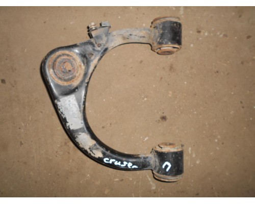 Рычаг передний Toyota Land Cruiser (100) 1998-2007 (4861060030)- купить на ➦ А50-Авторазбор по цене 1000.00р.. Отправка в регионы.